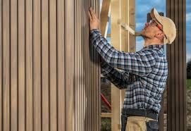 Best Siding Painting and Refinishing  in Pinckney, MI